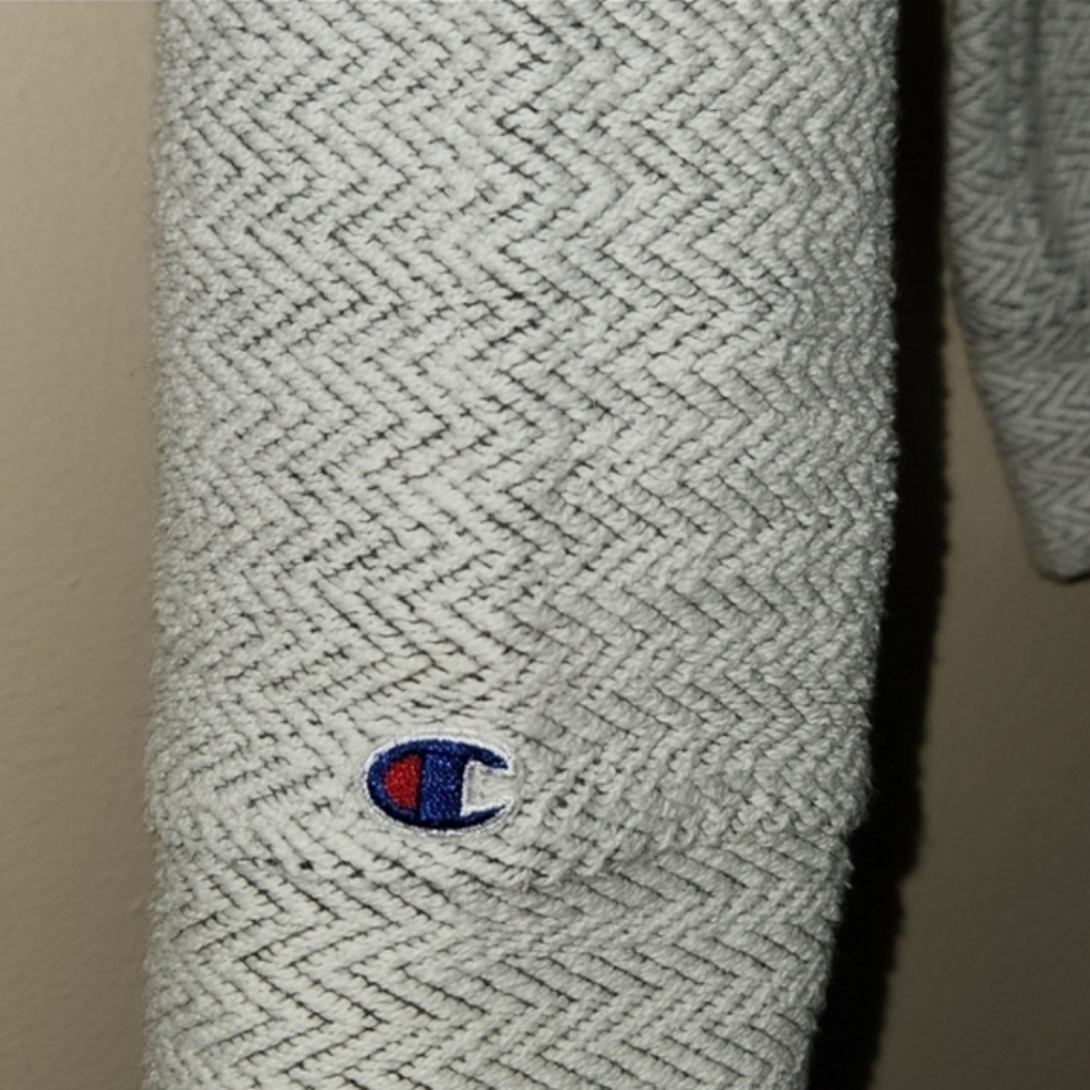 Champion Men's Grey Pullover Sweatshirt Sweater - Picture 2 of 5